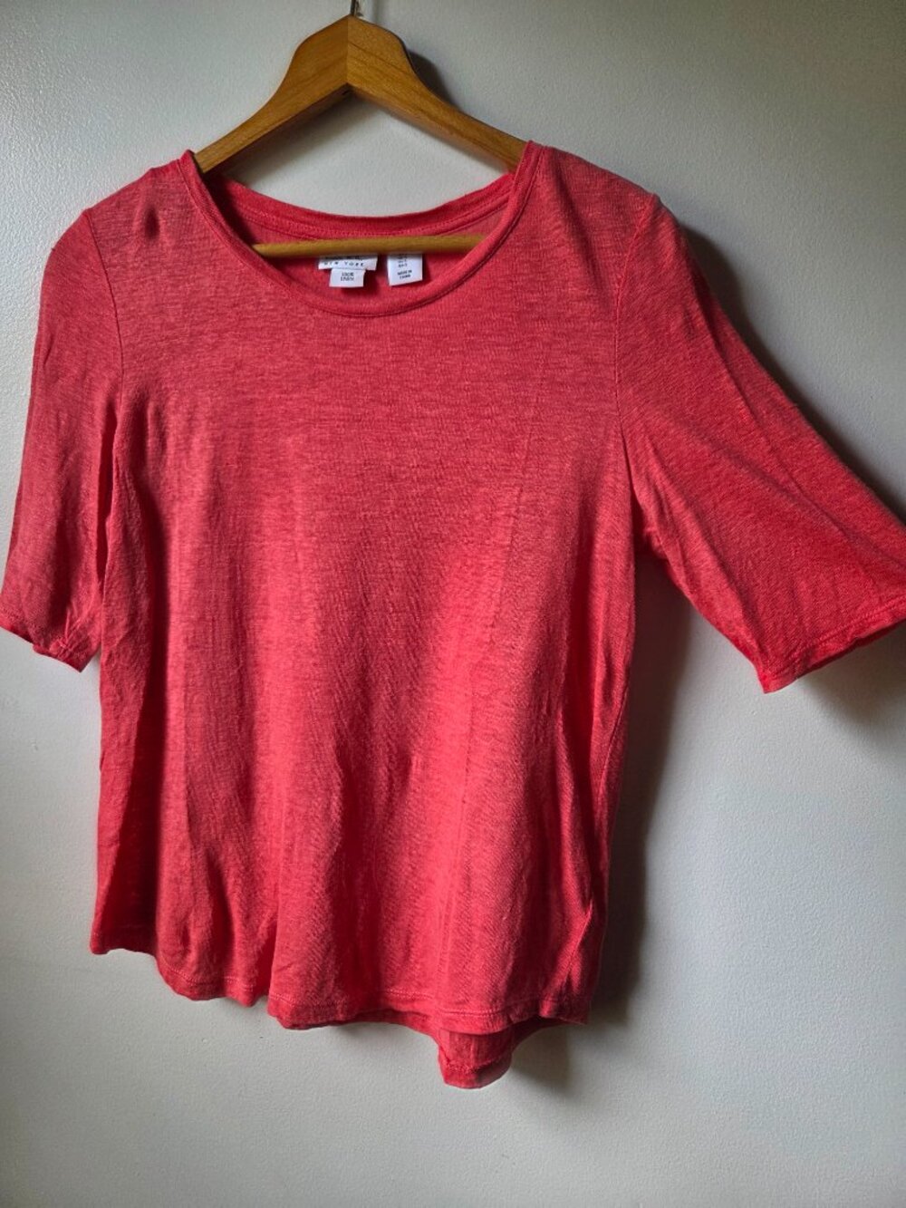 EUC NICOLE MILLER CORAL/PINK 100% LINEN TEE SIZE SMALL